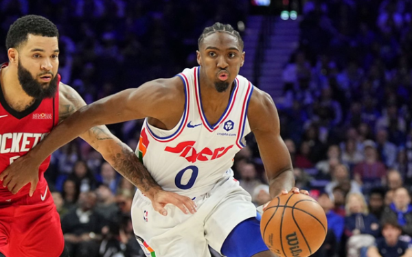 红腾网配资 范弗利特报销火箭怎么办？美媒支招两大方案：换来马克西或鲍威尔